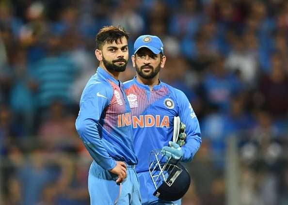 'कर्णधार म्हणून धोनीची जागा घेणं फार कठीण गोष्ट आहे.' असंही विराट म्हणाला. 
