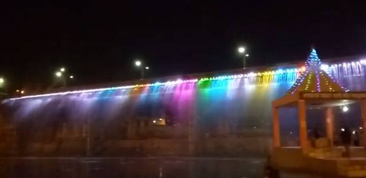 बोटॅनिकल गार्डननंतर राज ठाकरेंचा आणखी एक ड्रीम प्रोजेक्ट नाशिकमध्ये सुरु झाला आहे. तो म्हणजे- 'वॉटर कर्टन'.