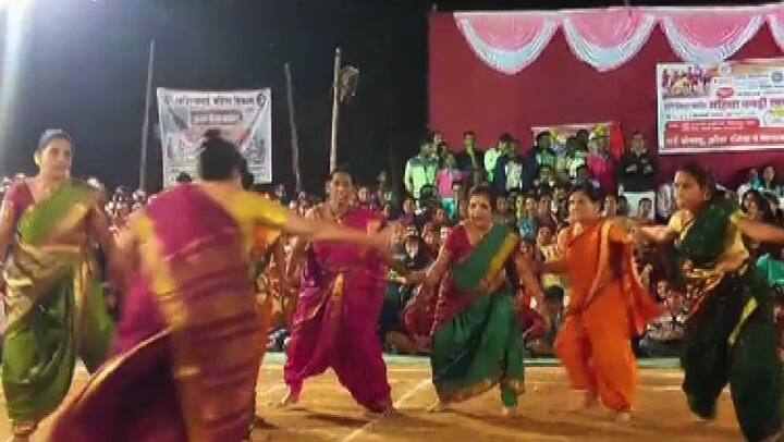 या स्पर्धेसाठी ठाणे जिल्ह्यतून १५ संघांनी भाग घेतला होता. अंबरनाथच्या अहिल्याबाई महिला विकास संस्था आणि ठाणे जिल्हा कब्बड्डी असोसिएशन यांनी एकत्र येत या सामन्यांचं आयोजन केलं होतं