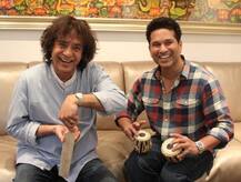 क्रिकेटचा देव आणि तबल्याचा बादशाह एकाच मंचावर