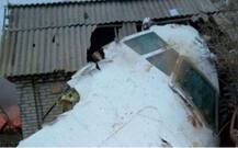 किर्गिझस्तानात इमारतींवर विमान कोसळून 32 जणांचा मृत्यू