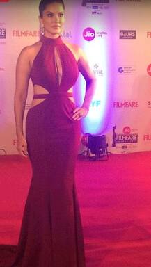 फिल्मफेअर अवॉर्ड सोहळ्यातील बेस्ट ड्रेस अभिनेत्री!