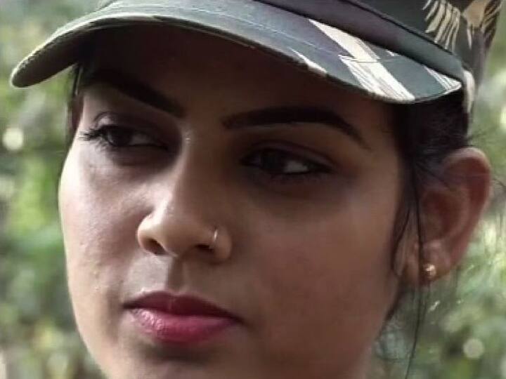 बस्तरमधील लोक अत्यंत गरीब आणि साधे आहेत. त्यांचा विकास होऊ शकला नही. त्यामुळे इथे काम करावसं वाटलं, असं उषा किरण यांनी नियुक्तीवर बोलताना सांगितले.