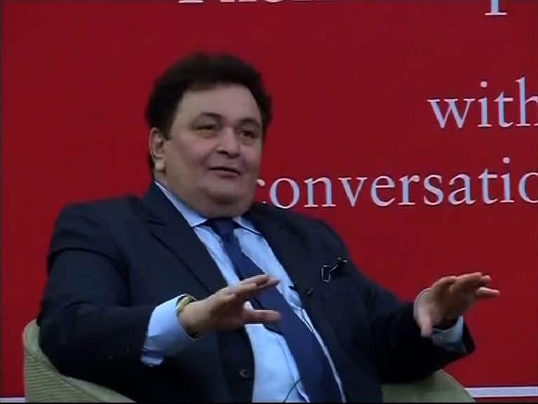 Rishi Kapoor Accepts He Bought Award For 30 Thousand 30 हजारांना पुरस्कार खरेदी, ऋषी कपूरचा गौप्यस्फोट