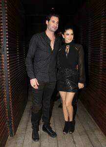 सनी लिऑनची अमिषा पटेलसोबत खास पार्टी! 