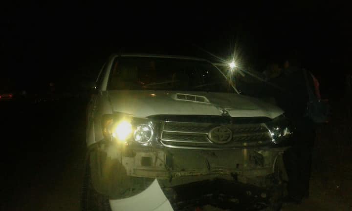 पुण्याहून वर्ध्याच्या दिशेने प्रवास करत असताना, पहाटे 5 वाजण्याच्या सुमारास अपघाताची घटना घडली.