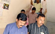 धुळ्यात 50 हजारांची लाच घेताना जि. प. अधिकाऱ्याला रंगेहाथ अटक