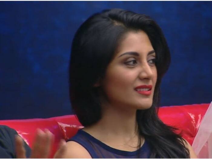  उत्तर प्रदेश, उत्तराखंड, मणिपूर आणि गोवा या राज्यांचा यात समावेश आहे. त्यामुळे निवडणुकांच्या तोंडावर अभिनेत्यांनी राजकारणात नवी इनिंग सुरु करण्याची तयारी केलेली दिसते.