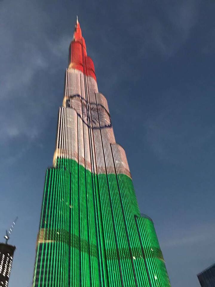 भारताबाहेरही प्रजासत्ताक दिनाचा उत्साह असल्याचेच या फोटोंवरुन दिसून येते.