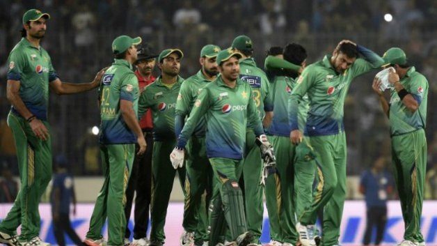 Pakistan May Not Qualify For 2019 Cricket World Cup पाकला 2019 च्या विश्वचषकासाठी पात्र ठरणंही कठीण