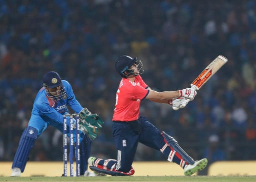 India Beat England By 5 Runs In Nagpur टी-20 मालिका : भारताचा इंग्लंडवर सनसनाटी विजय, बुमरा विजयाचा शिल्पकार