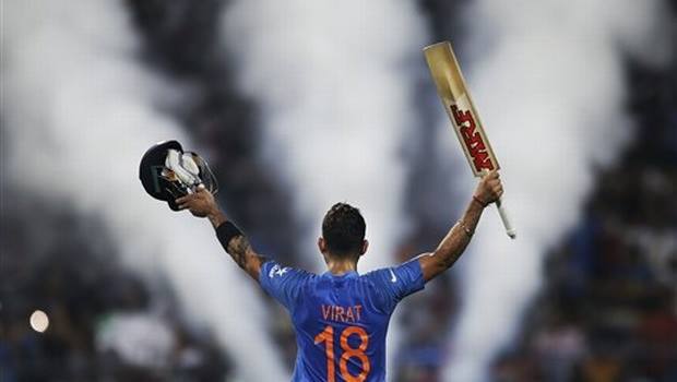 राहुल आणि सेहवागनंतर या यादीत कर्णधार विराट कोहलीचा नंबर लागतो. कोहलीने 2014 मध्ये इंग्लंडविरुद्ध 66 धावा केल्या होत्या.