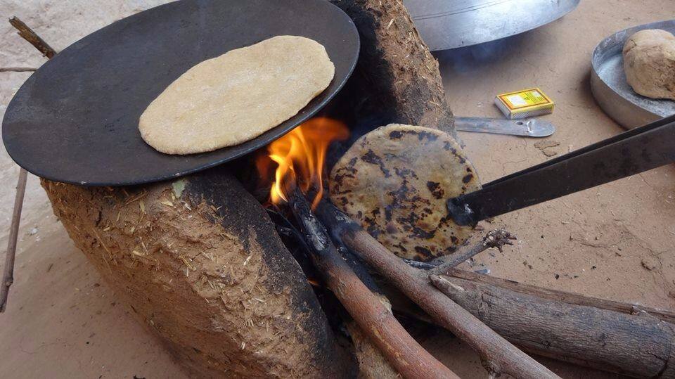 घुमक्कडी (26): महुआ बीने दोहर होये जाय