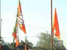 जळगावात आईविरुद्ध मुलगा लढत रंगणार!