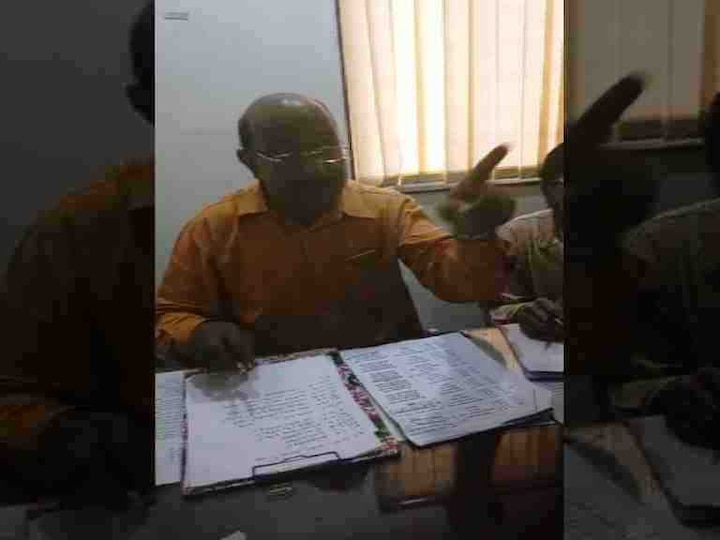 Bjp Nashik Chief Ask To Explain Over Alleged Viral Video Asking Bribe उमेदवारीसाठी दोन लाख, नाशिक भाजप शहराध्यक्षांना नोटीस