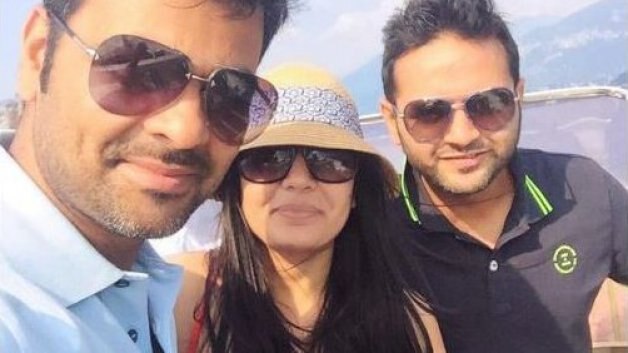 Cricketer Rp Singh And Wife Devanshi Blessed With Baby Girl वेगवान गोलंदाज आरपी सिंहच्या घरी चिमुकलीचं आगमन