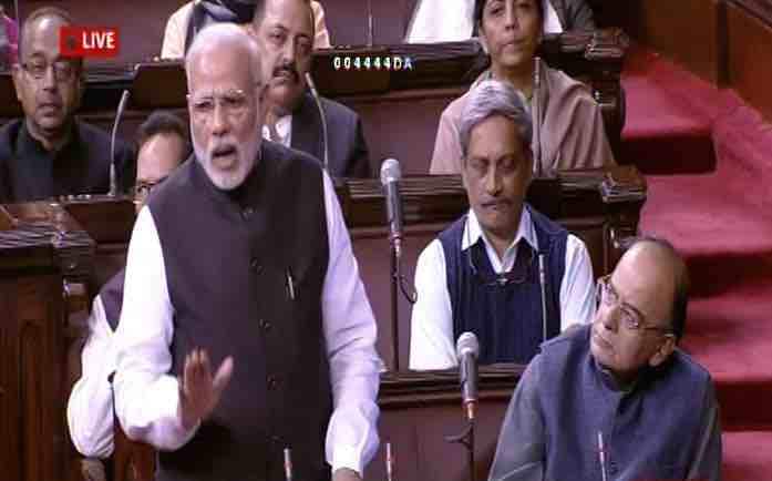 - दहशतवाद्यांकडून बनावट नोटांचा वापर होत होता - मोदी 