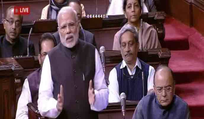 - नोटाबंदीमुळे 40 दिवसांत 700 नक्षलवाद्यांचं आत्मसमर्पण - मोदी 