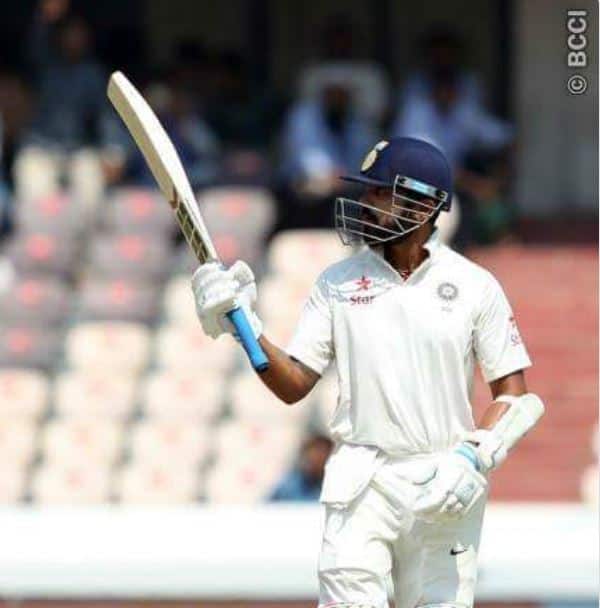 उजव्या मनगटाच्या फ्रॅक्चरसह अख्ख्या मोसमात बॅटिंग : विजय Murali Vijay Reveals He Played With A Fractured Wrist During Australia उजव्या मनगटाच्या फ्रॅक्चरसह अख्ख्या मोसमात बॅटिंग : विजय