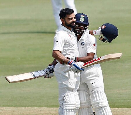 Hyderabad Test Kohli 204 Saha 106 India Declare At 687 Against Bangladesh कोहली, साहाने दुसरा दिवस गाजवला, भारताचा पहिला डाव 687 धावांवर घोषित