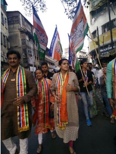 पुण्यातील मनसेच्या विद्यमान नगरसेविका आणि यावेळी प्रभाग क्रमांक 15 मधुन निवडणूक लढवत असलेल्या रुपाली पाटील या गरोदर होत्या. 