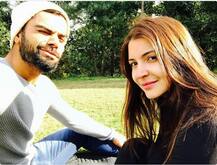 तुझ्यासोबत प्रत्येक दिवस व्हॅलेंटाईन्स डे, कोहलीचा अनुष्काला मेसेज