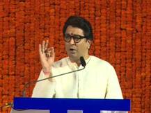 Raj Thackeray : पुण्यातील राज ठाकरेंची सभा होणारच, प्रकृती ठीक नसल्यानं राज ठाकरे मुंबईला रवाना