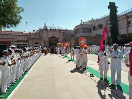 गजानन महाराजांच्या प्रकटदिनानिमित्त काढण्यात आलेल्या शोभायात्रेतील इतरही काही फोटो