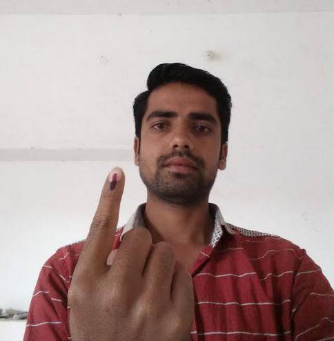 अक्षय बोबडे