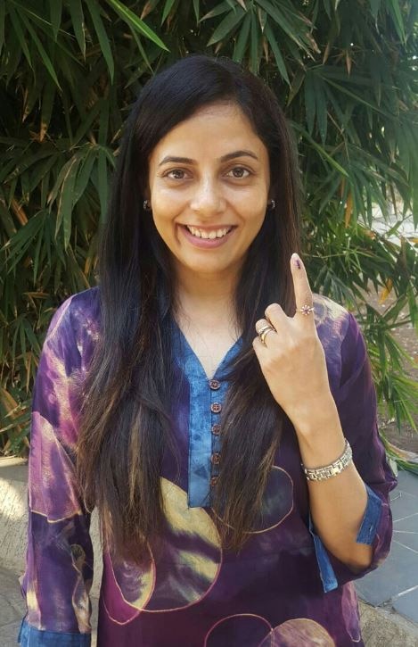 अभिनेत्री शर्वरी जमेनीस