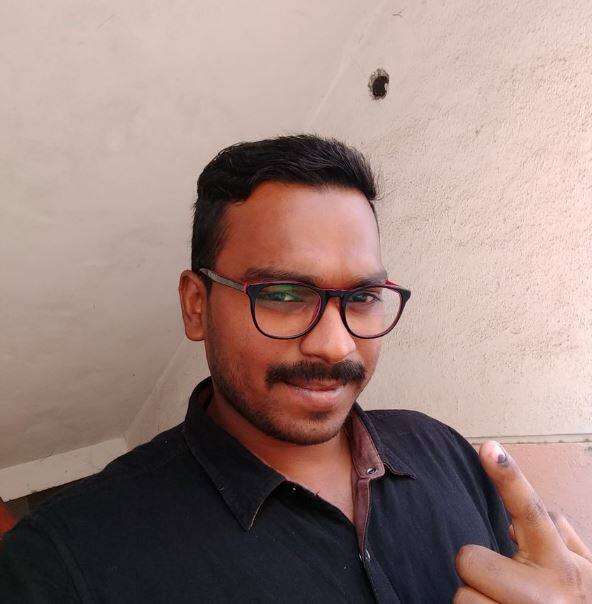 महेश गुजर
