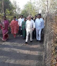 सुशीलकुमार शिंदे हे सोलापूरचे राजकीय बाप, ते सांगतील तो सल्ला ऐकण्यास तयार: सुभाष देशमुख 