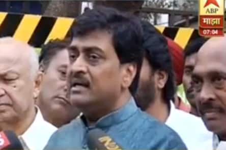 Congress Leader Ashok Chavan Statement On Shivsena Bjp Support शिवसेना राज्यात सत्तेत असेपर्यंत महापालिकेत पाठिंबा नाही: काँग्रेस