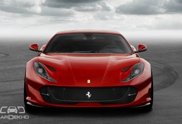 Ferrari Reveals Its Fastest And Most Powerful Car The 812 Superfast फेरारीची सर्वात पॉवरफुल स्पोर्ट्स कार, लवकरच लाँचिंग