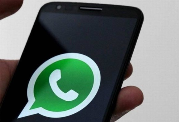 Beware Whatsapp Account Hacked In Mumbai व्हॉट्सअॅपवर हॅकर्सची नजर, मुंबईत महिलेचं व्हॉट्सअॅप हॅक