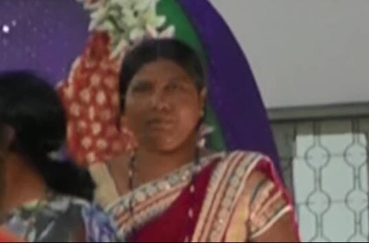 Nagpur Lady Who Used To Theft During Wedding Arrested नागपुरात लग्नघराचा बँड वाजवणारी बबली गजाआड