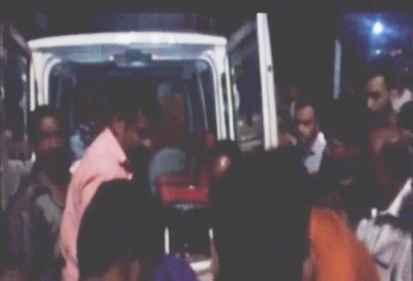 Bomb Attack On Rss Office In Kerala 4 Cadres Injured केरळमध्ये संघ कार्यालयाबाहेर स्फोट, 4 स्वयंसेवक जखमी