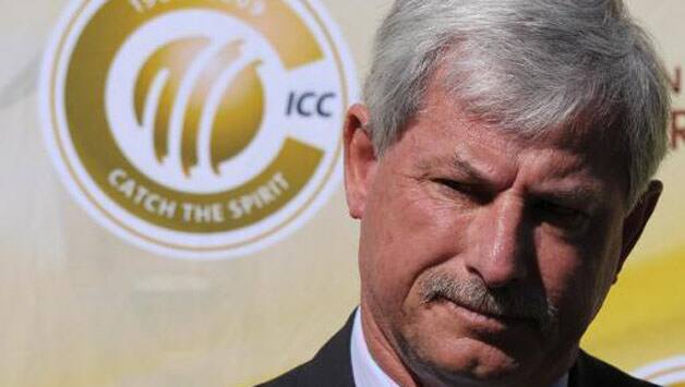 अश्विननं आपल्या कारकीर्दीत 47 कसोटीत एकाच डावात 5 बळी घेतले आहेत. त्याच्यानंतर हेडली यांचं नाव येतं. त्यांनी 62 कसोटीत ही किमया केली होती. तर एवढ्या कमी कसोटीत मुरलीधरनही हा विक्रम करु शकला नव्हता. 