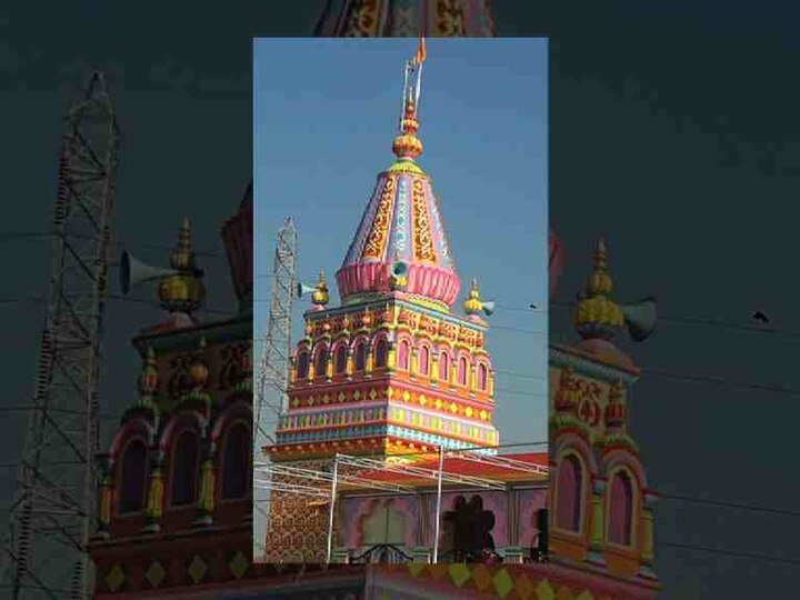 Temples Upper Part Theft In Shirdi शिर्डीतील एकमुखी दत्त मंदिराचा कळस चोरट्यांकडून लंपास