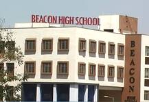 मराठी शाळेसाठी आरक्षित भूखंड लाटून पिंपरीत इंग्रजी शाळा थाटली