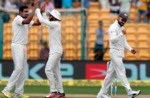 अश्विन-जाडेजा आयसीसी कसोटी क्रिकेटच्या क्रमवारीत अव्वल स्थानी