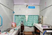 मध्ये रेल्वेची पहिली रेल्वे अॅम्ब्युलन्स रुळावर!