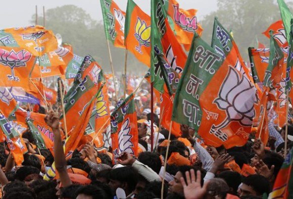Bjp Becomes Number One In Zp Elections In Maharashtra 10 जिल्हा परिषदांवर झेंडा रोवून भाजप एक नंबरवर