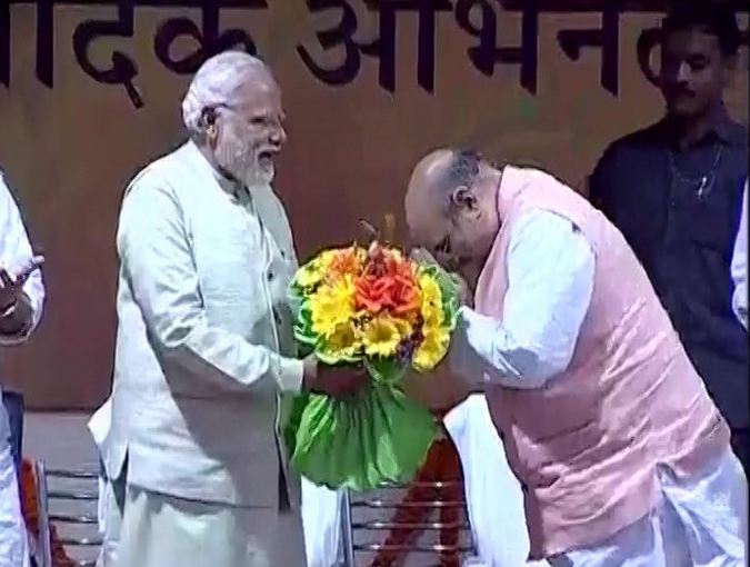 मुख्यमंत्री निवडीसाठी पर्यवेक्षक, मात्र अंतिम निर्णय अमित शाह यांचाच !