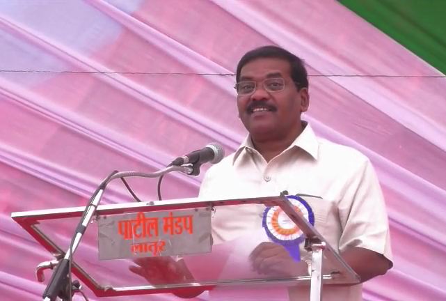 घाबरायला मी काय ब्राह्मण आहे? : दिलीप कांबळे