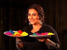 रंग बरसे! बॉलिवूड सेलिब्रेटींचं सेलिब्रेशन