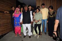 गीता, बबितासह संपूर्ण फोगाट कुटुंब आमीरच्या घरी