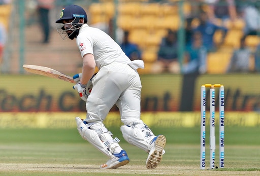 Smith Maxwell Hits Tonne Australia All Out For 451 Runs In Ranchi Test भारताचं ऑस्ट्रेलियाला चोख प्रत्युत्तर, टीम इंडियाची 120 धावांपर्यंत मजल