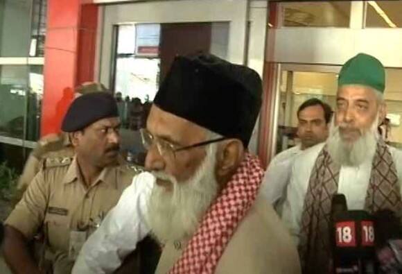 The Two Hazrat Nizamuddin Clerics Who Had Gone Missing In Pakistan Return To India पाकिस्तानात बेपत्ता झालेले दोन्ही मौलवी भारतात परतले