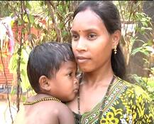 बिबट्यावर झडप घालून आईनं पोटच्या गोळ्याला वाचवलं! 